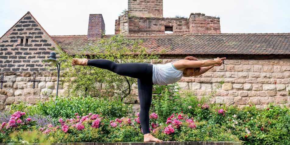 Doris Völkl Burg Yoga